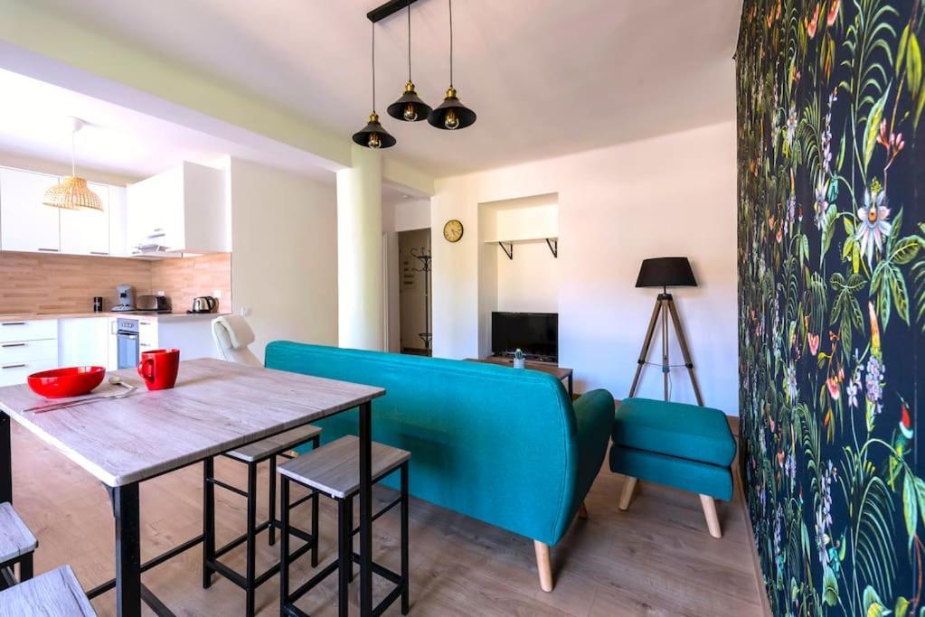 Apartmán L'Azur 15'Plage 10'Port 5'Train Clim Wifi Pkg Toulon Exteriér fotografie